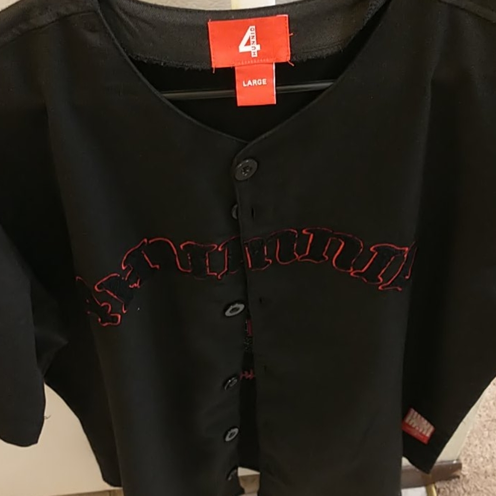 Men's clothing